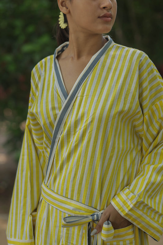 Women Cotton Kimono Robe, Reversible Striped Boho Loungewear, Lightweight Spa Beach Resort Outfit with Pockets, One Size Breathable Bathrobe