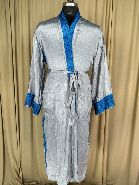 Silky Soft Men’s Kimono Robe, Masculine Elegant Classic Sustainable Vintage House Robe gift, Timeless Comfy Lounge Beach Wear Gray Geometric