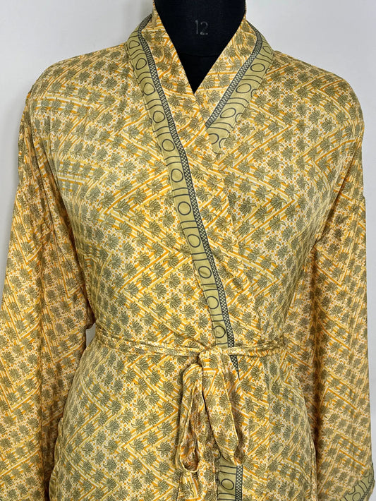 Recycle Silk Sari Women Kimono | Boho Chic Robe House | Beach Cover Up Vintage Bridesmaid Lounge Dressing Gown l Resort Wear Gypsy Nightwear