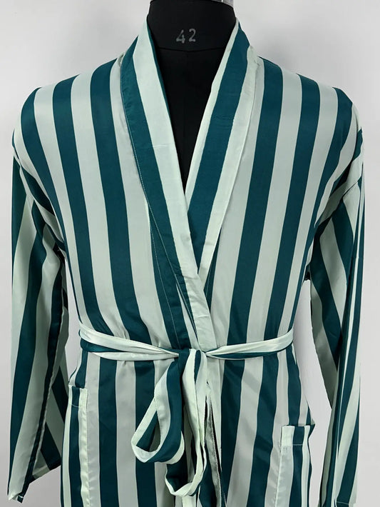 Men's Silk Kimono Bathrobe | Long Lightweight Lounge Robe with Pockets | One Size Comfortable Breathable Spa Resort Beach CoverUp Housecoat