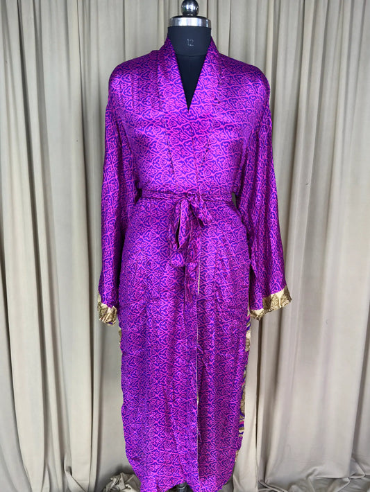 Silky Soft Men’s Kimono Robe, Masculine Elegant Classic Sustainable Vintage House Robe gift, Timeless Comfy Lounge Beach Wear Purple Paisley