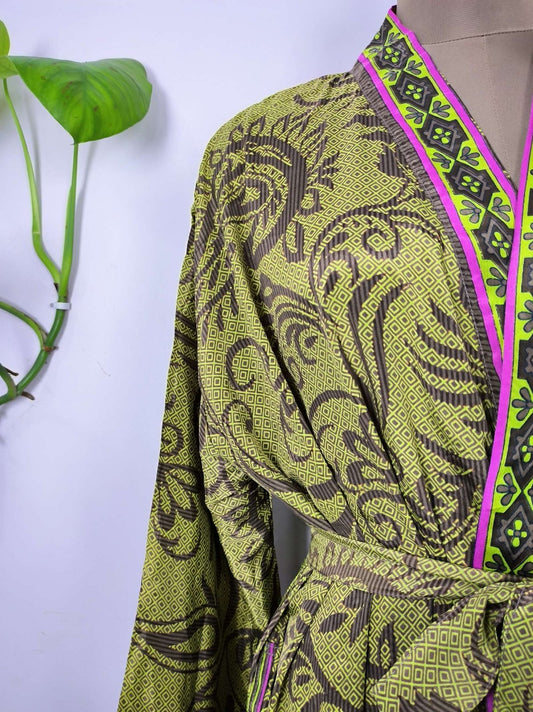 #tag1# - #tag2# - #tag3# - #tag4#