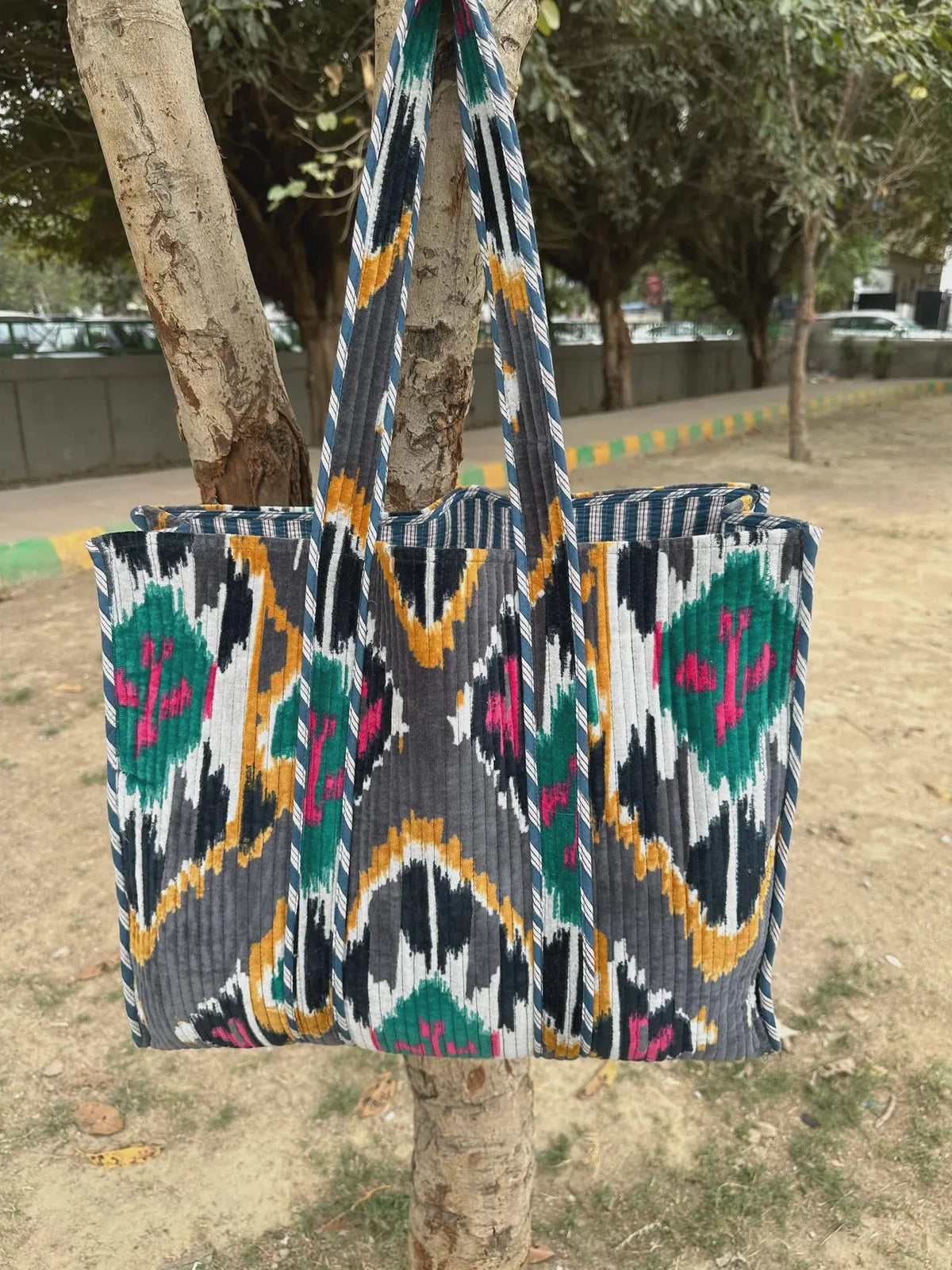 Personalised Tote Bag | Velvet Quilted Tote Bag, Weekender Bag, Custom Teacher Tote Bag, Bridesmaid Proposal Gift For Mom, Gift for Her