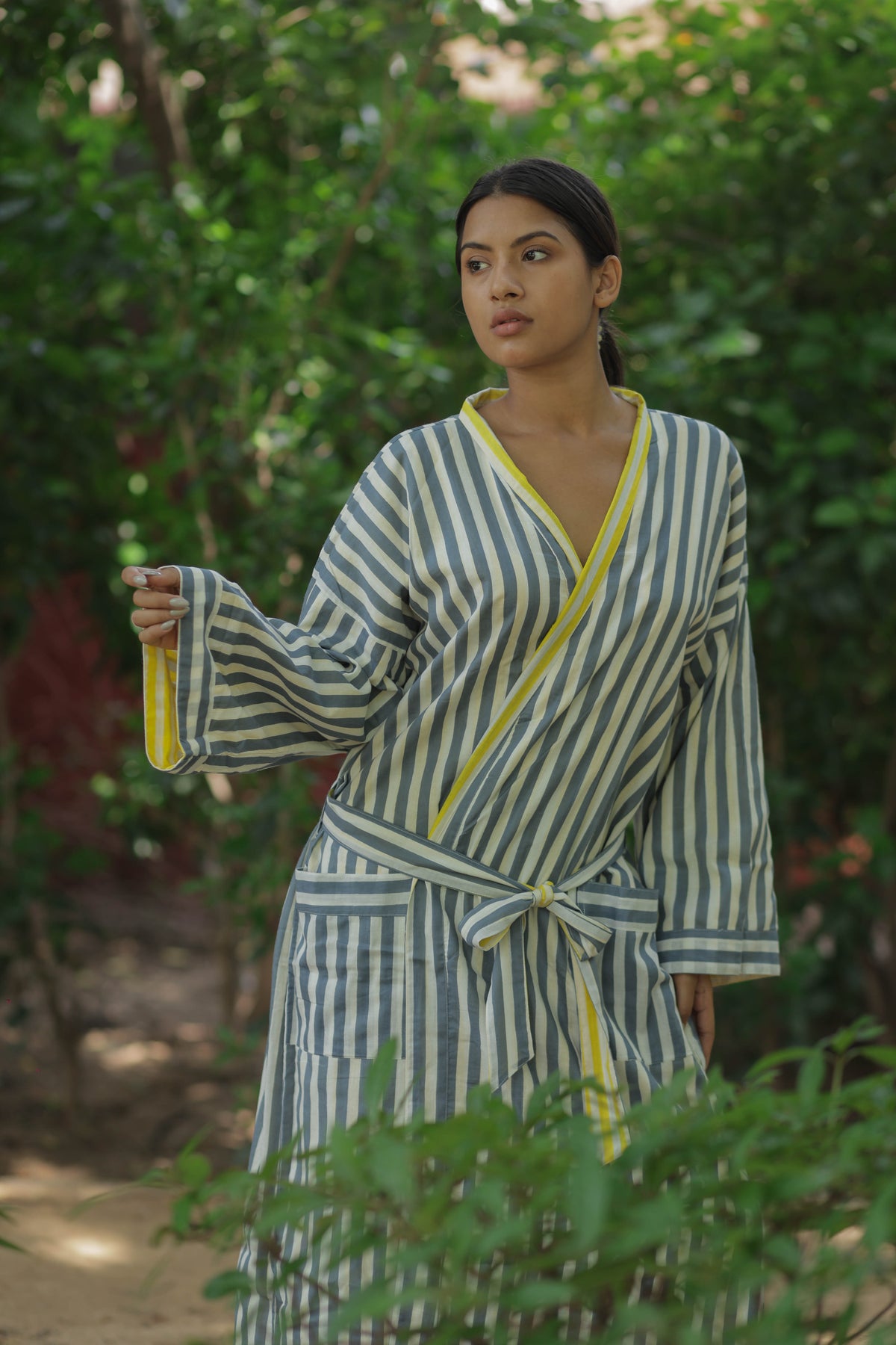 Women's reversible Cotton Kimono Robe in striped with pockets