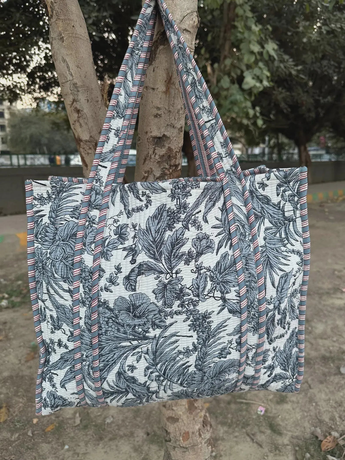 Personalised Tote Bag | Cotton Quilted Weekender Bag Strap, Bridesmaid Proposal Shoulder Bag, Travel Accessories, Bridesmaid Gift For Her