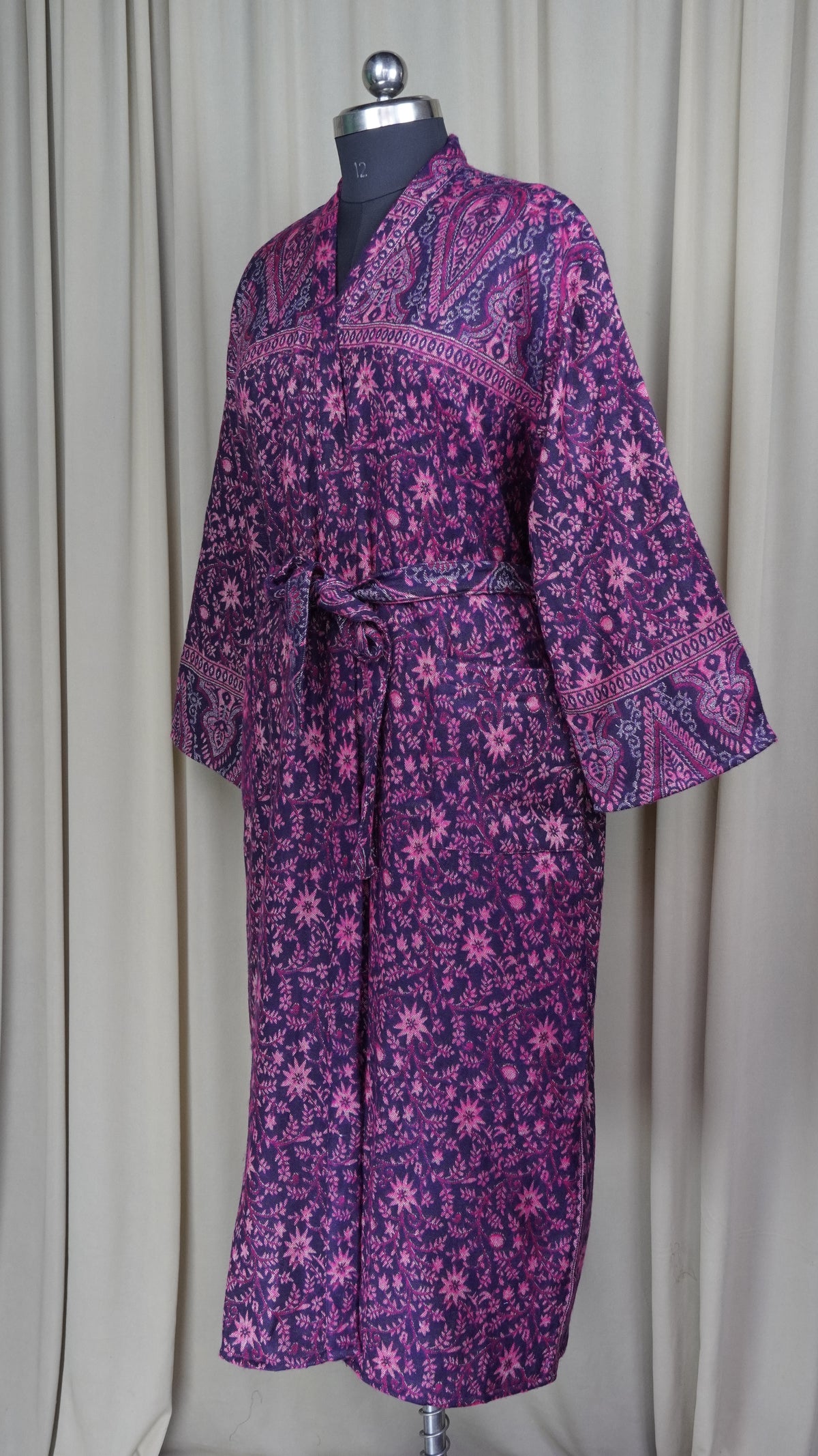 Yak Wool Blend Women Kimono Robe, Cozy Warm Winter Romance Loungewear, Purple Floral Cardigan House Coat with Pockets, Quirky Christmas Gift For Her