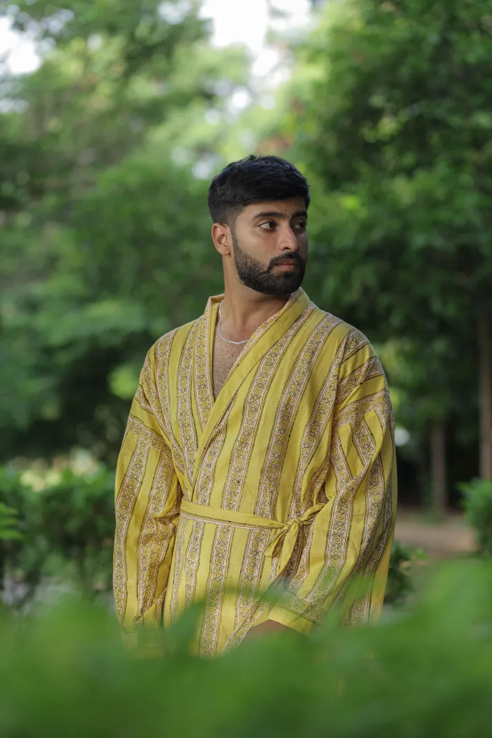 Menâ€™s Long Cotton Kimono Robe, Striped Boho Loungewear with Pockets, One Size Breathable Lightweight Beach Resort Spa Outfit Festival Kimono