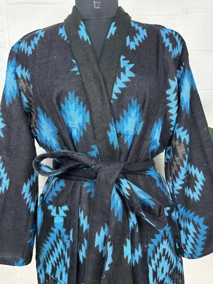 Unisex-Kimono/Robe aus Yakwollmischung mit geometrischen Rauten | Luxuriöser urbaner Blumendruck in Beige, Rot und Blaugrün | Warmes Hygge-Weihnachtsgeschenk für Sie und Ihn