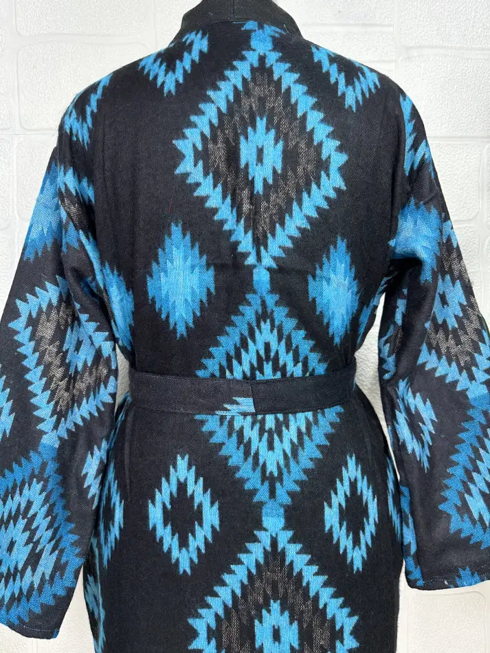Unisex-Kimono/Robe aus Yakwollmischung mit geometrischen Rauten | Luxuriöser urbaner Blumendruck in Beige, Rot und Blaugrün | Warmes Hygge-Weihnachtsgeschenk für Sie und Ihn