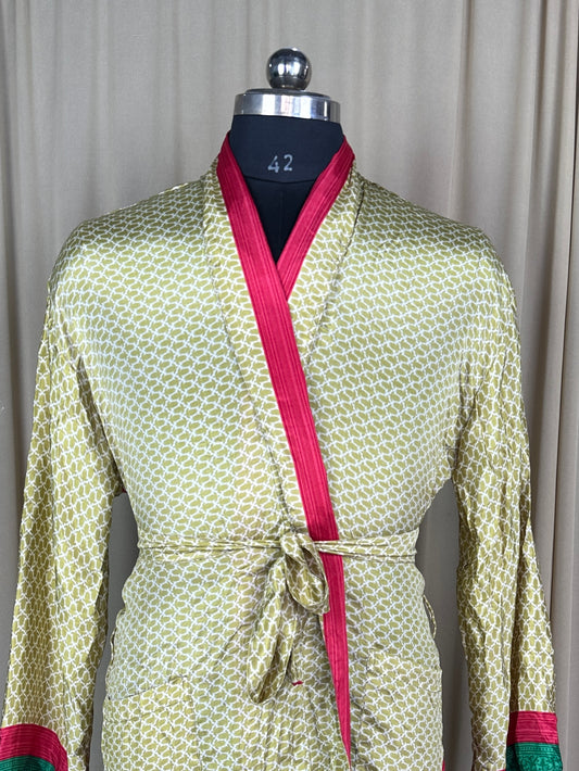 Silky Soft Men’s Kimono Robe, Masculine Elegant Classic Sustainable Vintage House Robe gift, Timeless Comfy Lounge Beach Wear, White Floral