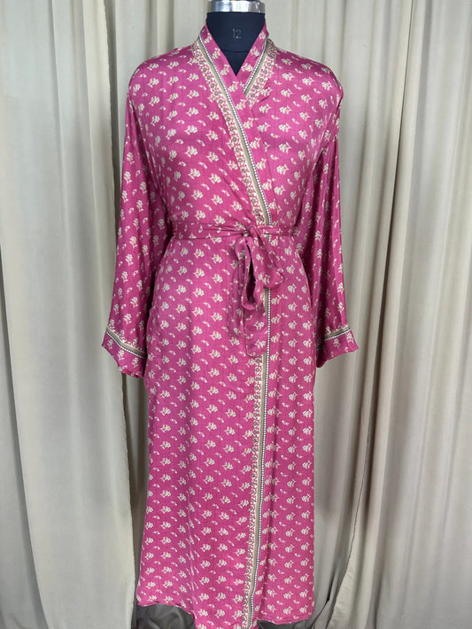 Recycle Silk Sari Women Kimono | Boho Chic Beach Cover Up Vintage Lounge Dressing Robe l Resort Wear Regal Gypsy House Robe | Pink Floral
