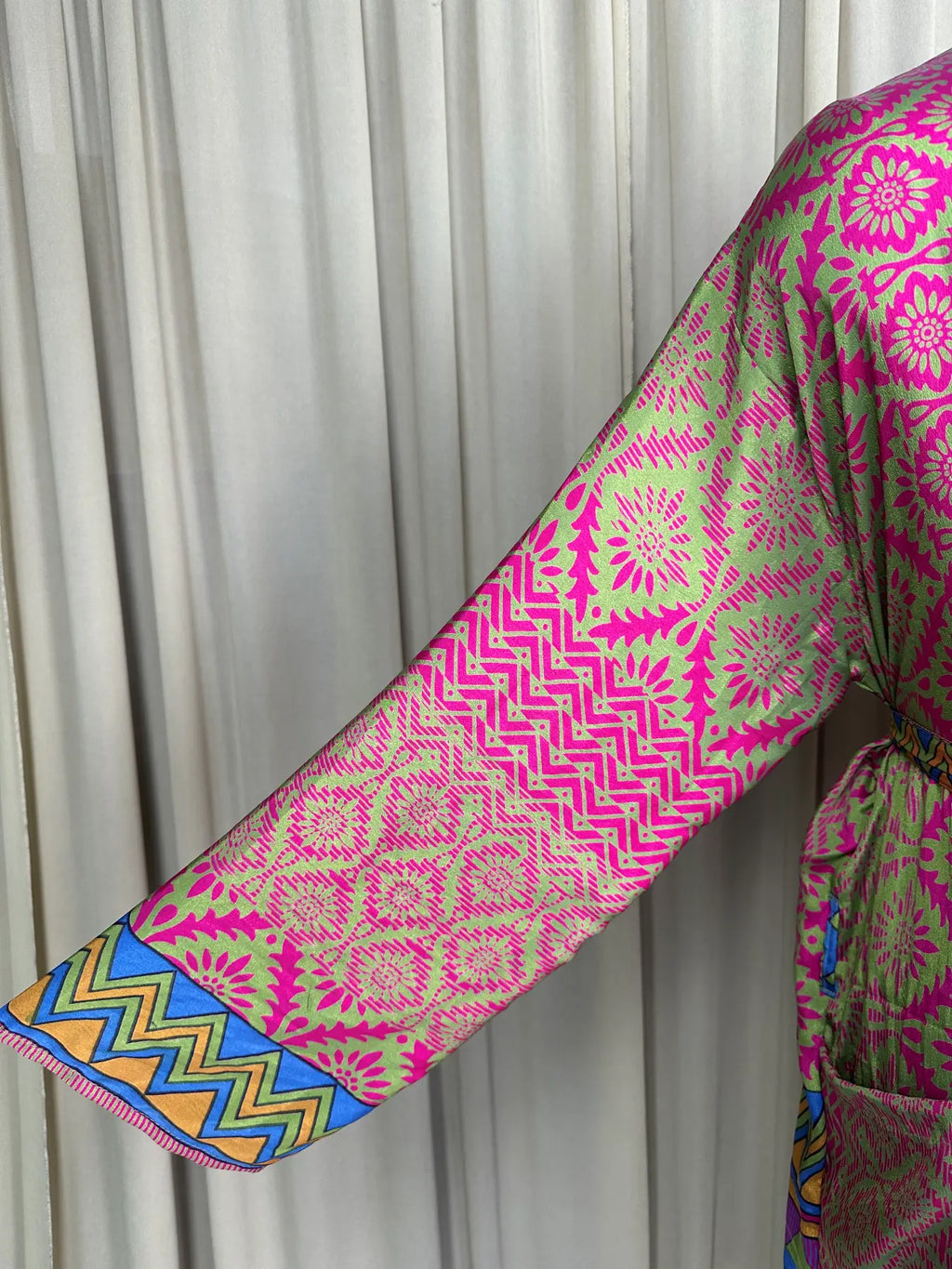 Men's Silky Kimono Robe in pink geometric