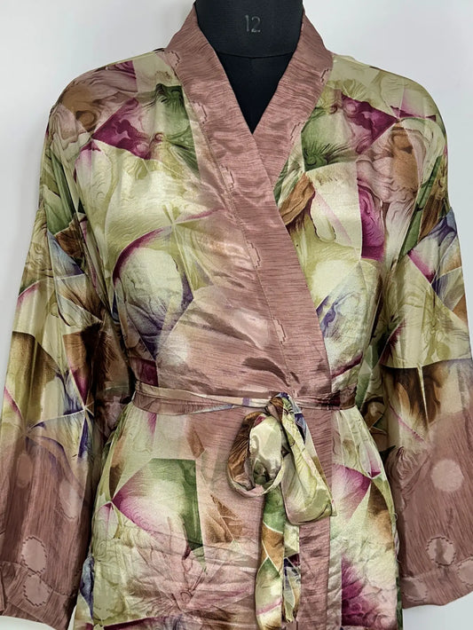 Recycle Silk Sari Women Kimono | Boho Chic Robe House | Beach Cover Up Vintage Bridesmaid Lounge Dressing Gown l Resort Wear Gypsy Nightwear