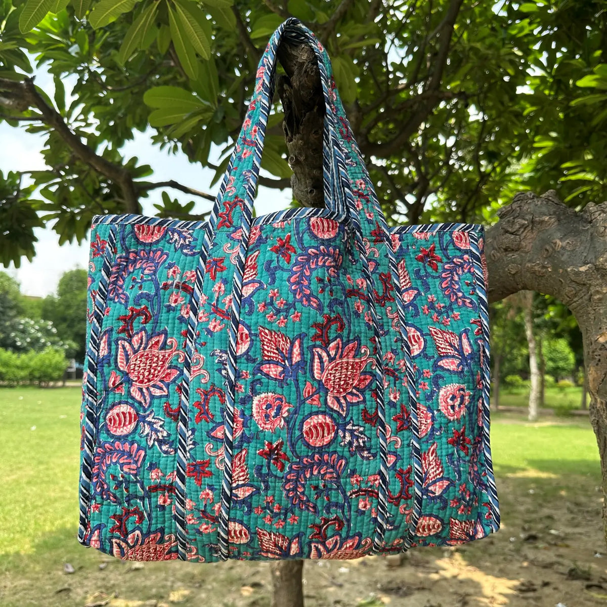 Personalised Tote Bag | Cotton Quilted Weekender Bag Strap, Bridesmaid Proposal Shoulder Bag, Bridesmaid Gift For Her, Travel Accessories