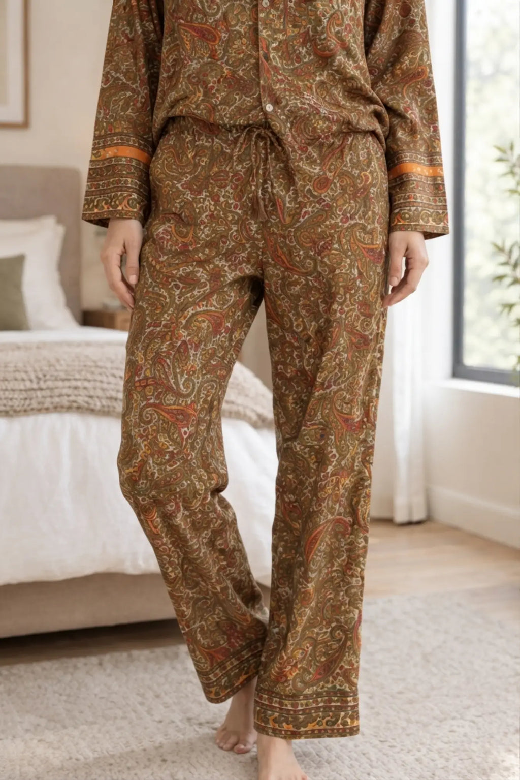 Women's Recycled Silk Sari Pajama Set, Handmade Family Pajamas, Colorful Sleepwear, Short Sleeve Top, Drawstring Pants, Holiday Gift for Mom