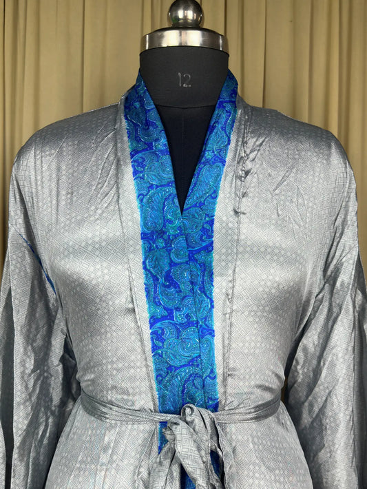 Silky Soft Men’s Kimono Robe, Masculine Elegant Classic Sustainable Vintage House Robe gift, Timeless Comfy Lounge Beach Wear Gray Geometric