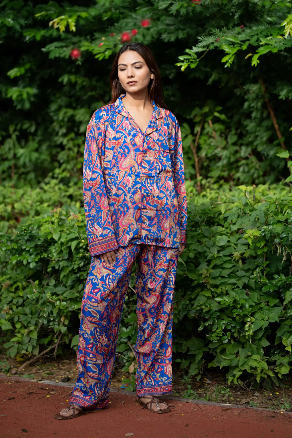 Women's Silk Blend Pajama Set in paisley with pockets