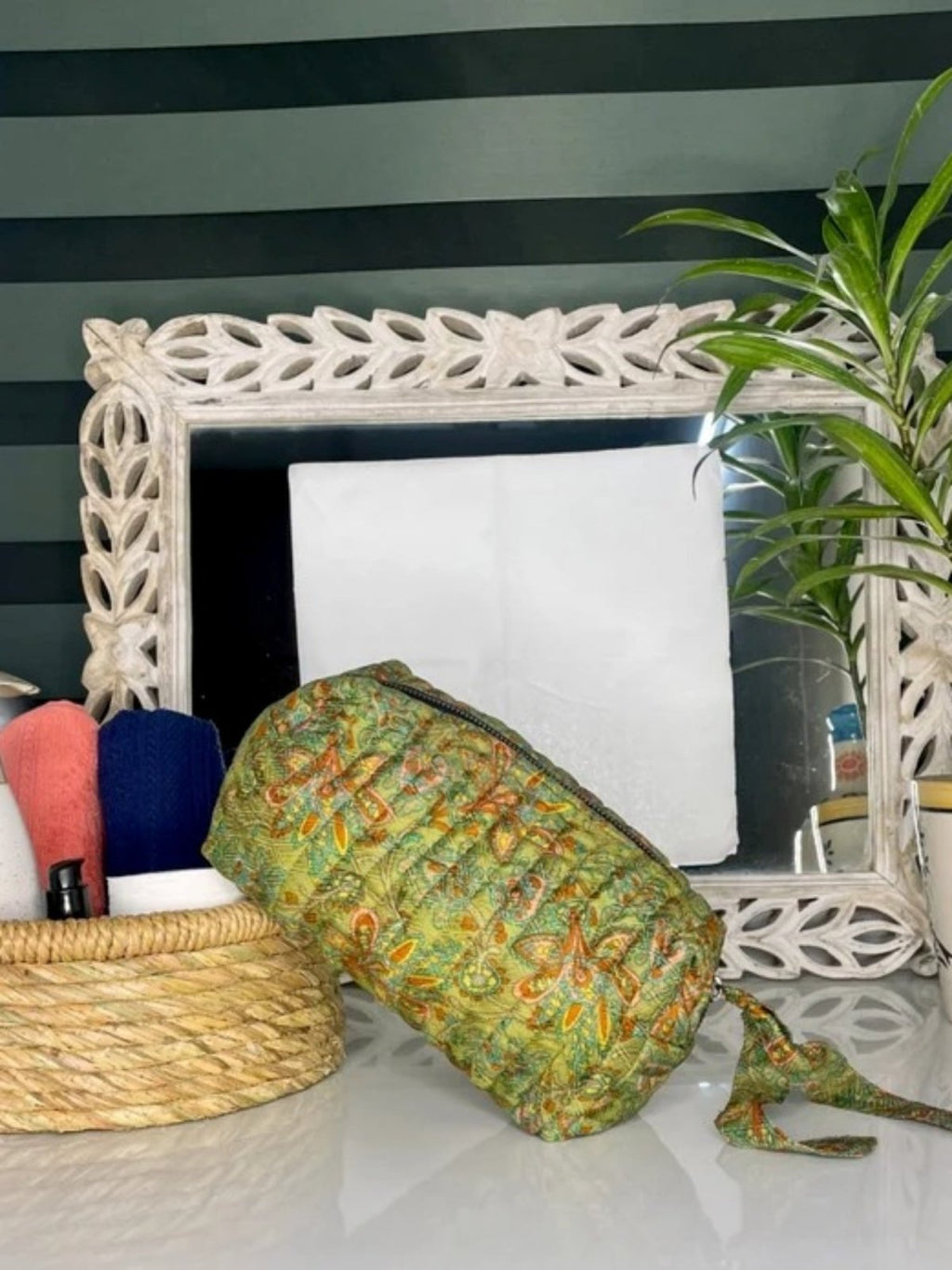block-printed Silk Toiletry Bag Set of 3 in paisley