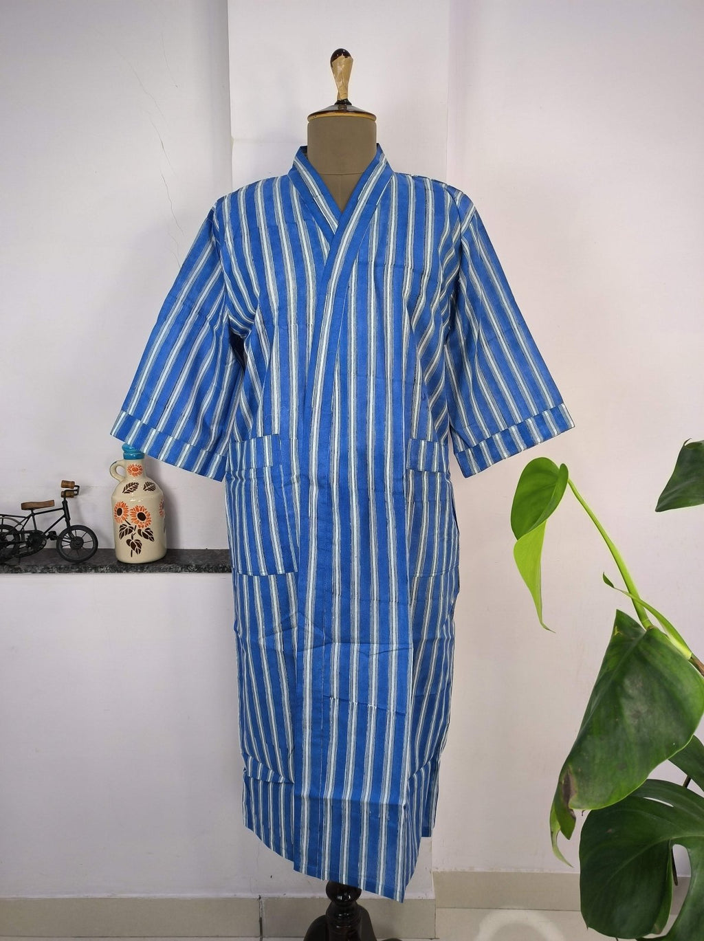 block-printed Cotton Kimono Robe in floral