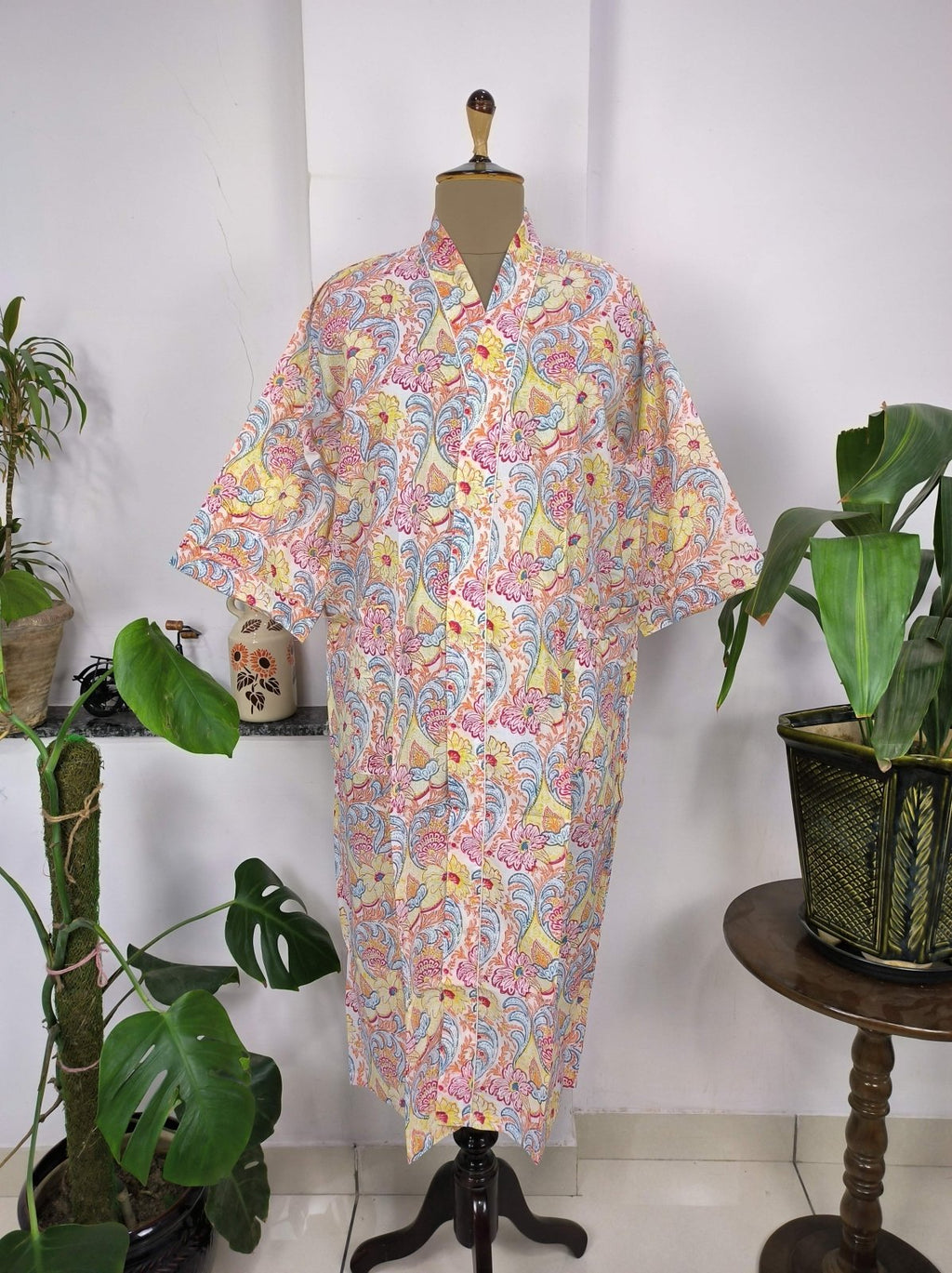 block-printed Cotton Kimono Robe in floral