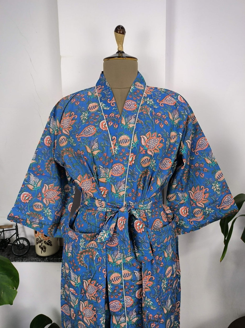 block-printed Cotton Kimono Robe in floral