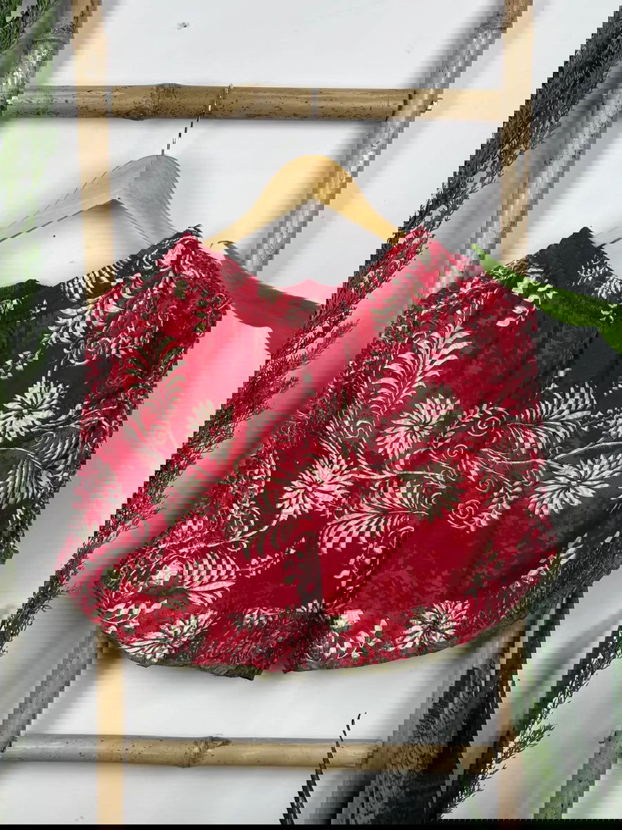 #tag1# - #tag2# - #tag3# - #tag4#