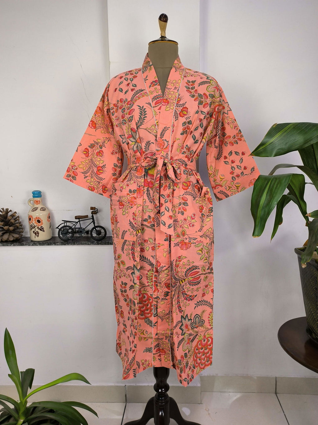 Women's block-printed Cotton Kimono Robe in peach red floral