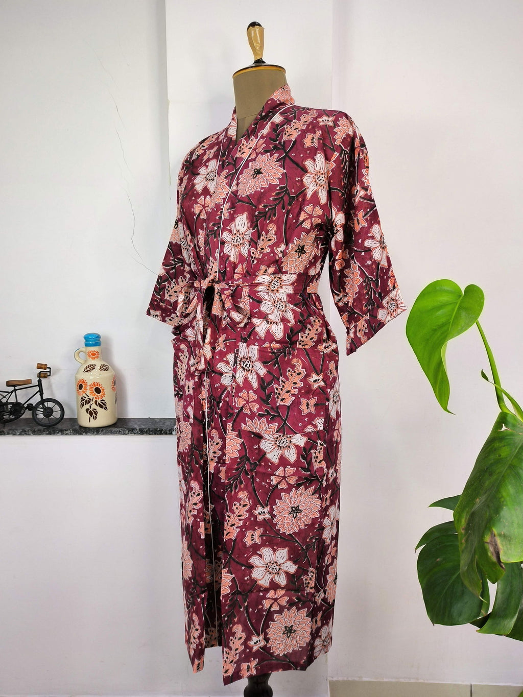 block-printed Cotton Kimono Robe in wine white floral