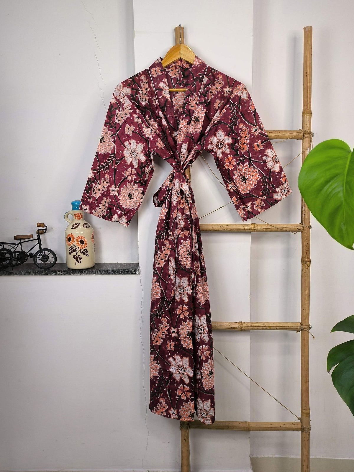 block-printed Cotton Kimono Robe in wine white floral