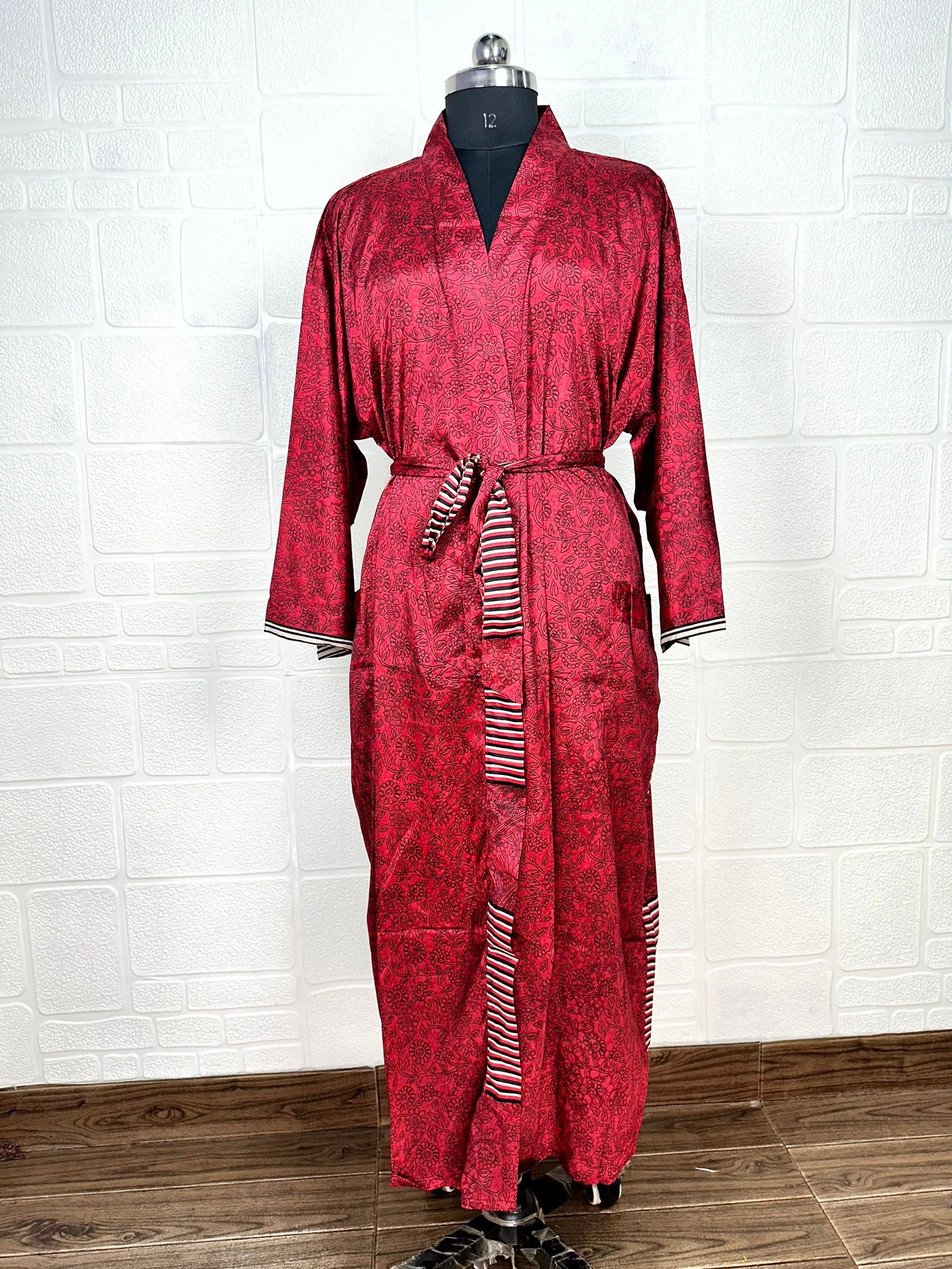 #tag1# - #tag2# - #tag3# - #tag4#