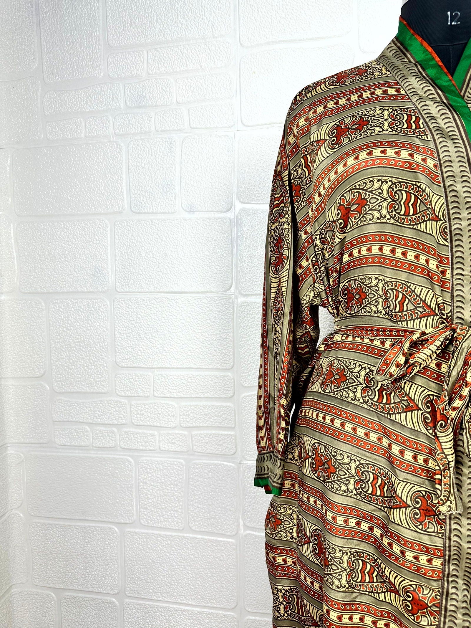 #tag1# - #tag2# - #tag3# - #tag4#