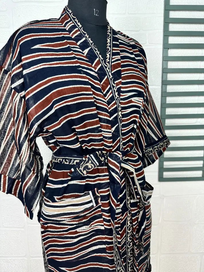 Cotton Kimono Robe in black brown tie-dye