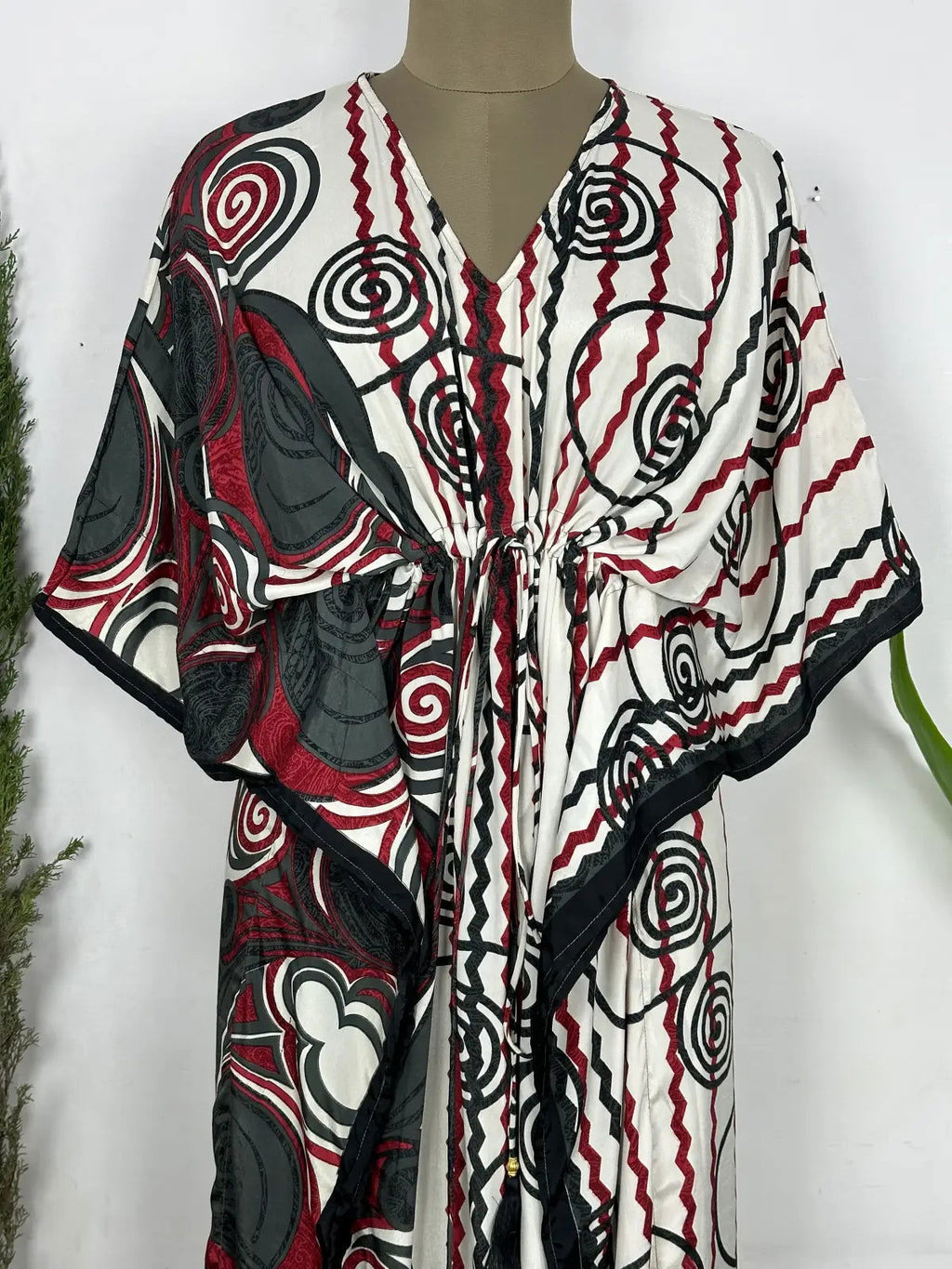 Women's Recycled Silk Long Kaftan in grey red geometric